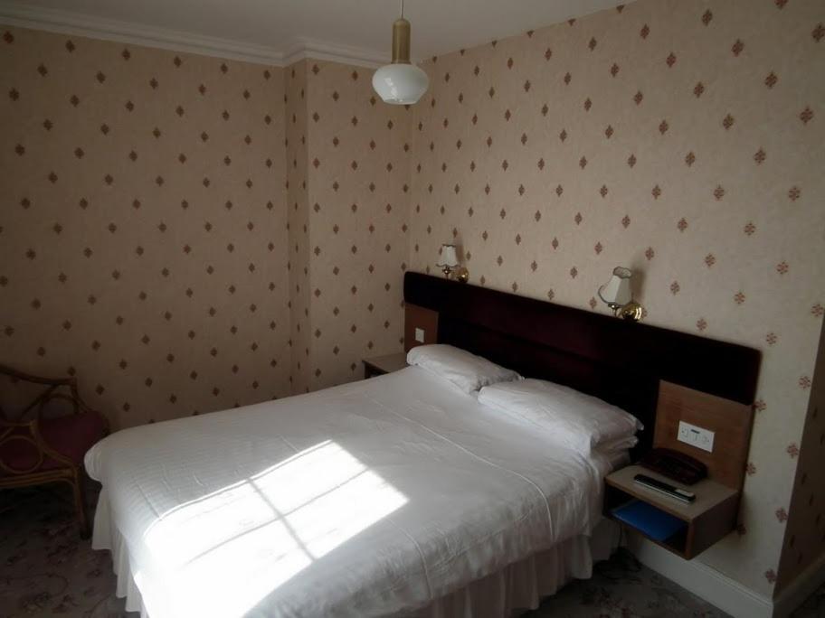 Marlborough Hotel Филикстоу Номер фото