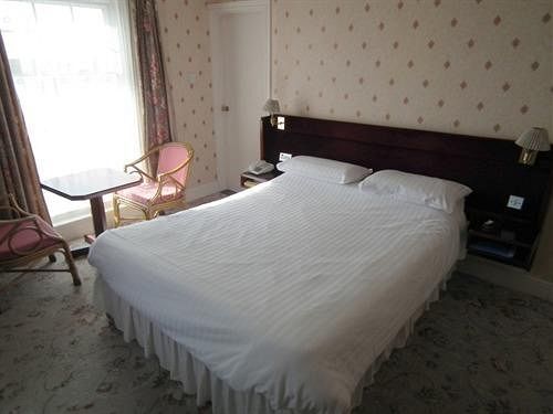 Marlborough Hotel Филикстоу Экстерьер фото